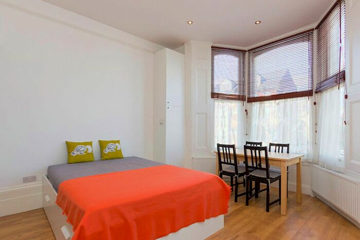 Studio To Rent In Lady Margaret Road, Kentish Town, London, NW5