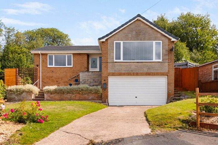 3 Bedroom Bungalow For Sale In Chichester Drive, Caistor, LN7