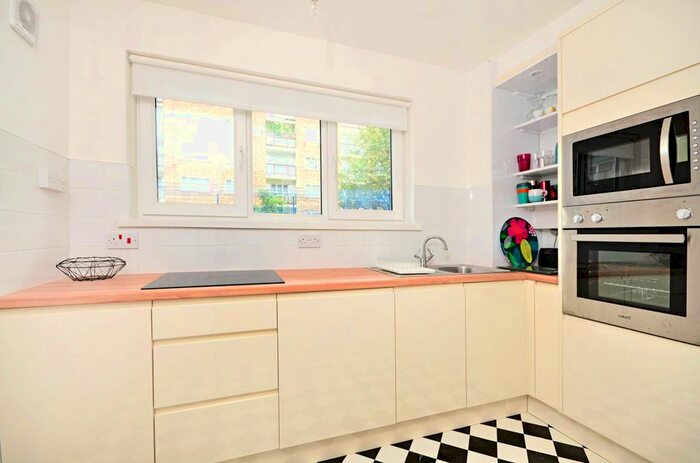 1 Bedroom Flat To Rent In Anderson Road, Hackney, London, E9