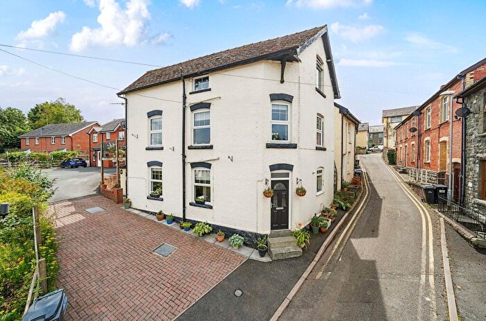 4 Bedroom Detached House For Sale In Spring Gardens, Builth Wells, Powys, LD2