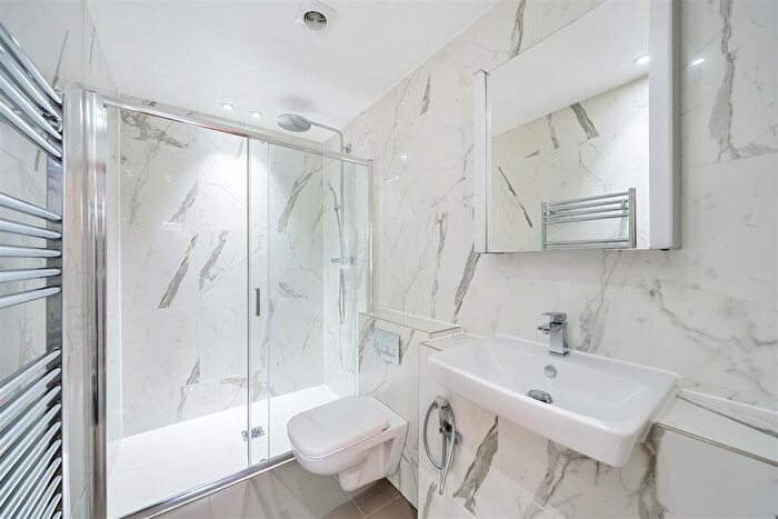 2 Bedroom Apartment To Rent In Maygrove Road, London, NW6