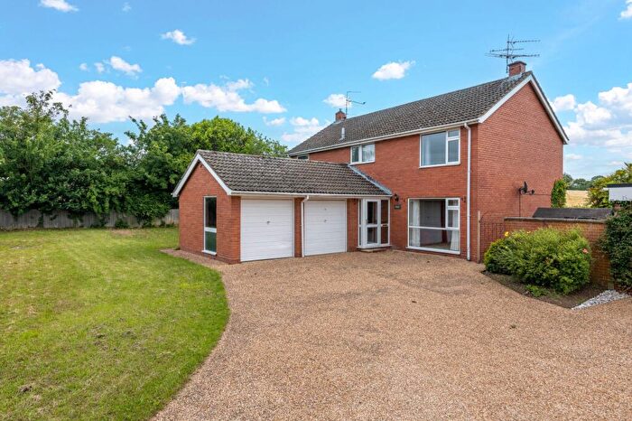 4 Bedroom Detached House For Sale In Mole Hill, Wickhambrook, CB8