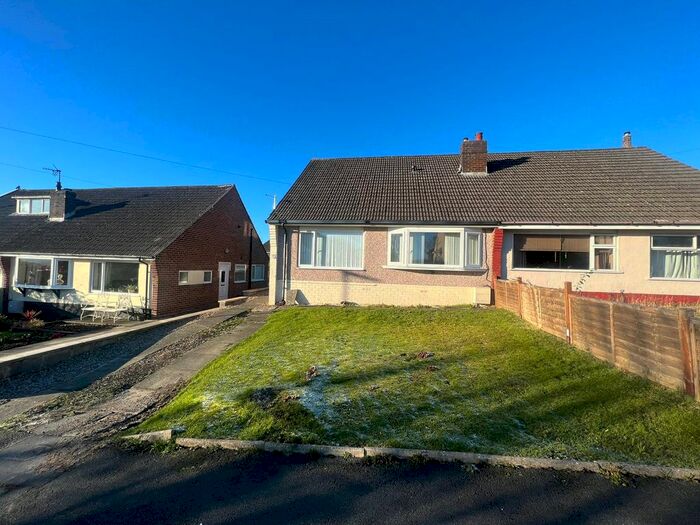 Property To Rent In Sunny Bower Close, Blackburn, Lancashire, BB1