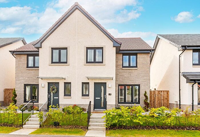 3 Bedroom Semi Detached House For Sale In Greendykes Way, Blindwells, Prestonpans, EH32