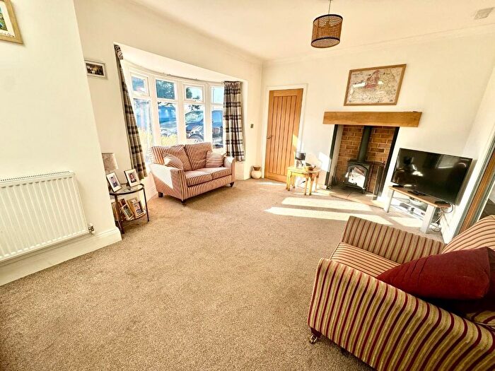 3 Bedroom Bungalow For Sale In Ormesby Bank, Ormesby, Middlesbrough, TS7