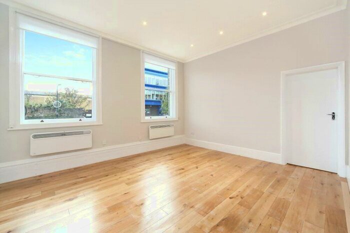 2 Bedroom Apartment To Rent In Chalk Farm Road, Chalk Farm, London, NW1