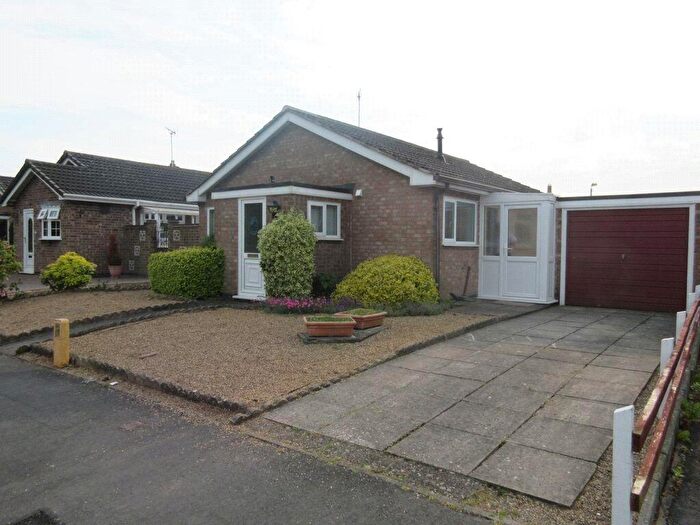 2 Bedroom Bungalow For Sale In Bracken Dale, East Goscote, Leicester, Leicestershire, LE7