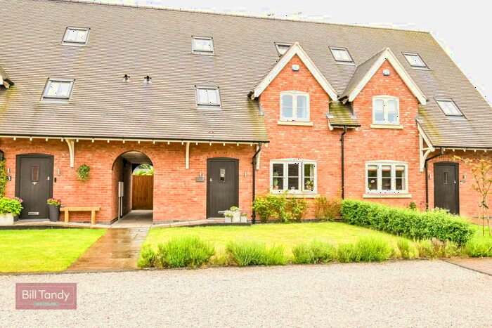 4 Bedroom Mews For Sale In Navigation Wharf, Alrewas, Burton-on-Trent, DE13