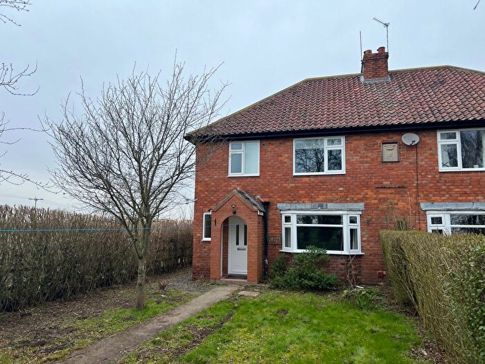 3 Bedroom Semi Detached House To Rent In Oxclose Cottages, Oxclose Lane, Heslington, YO10
