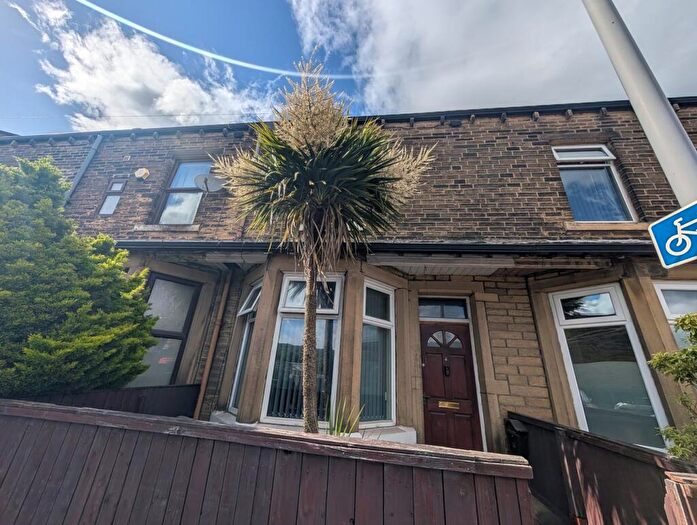 2 Bedroom Terraced House For Sale In Aireworth Terrace, Bradford Road, Stockbridge, Keighley, BD21