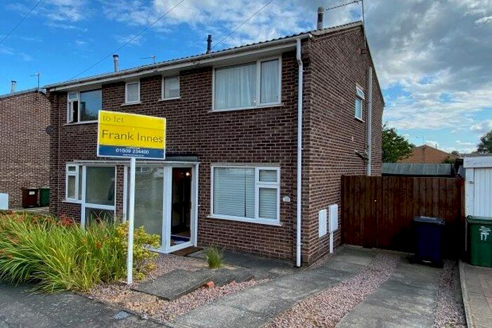 2 Bedroom Property To Rent In Duncan Way, Loughborough, LE11