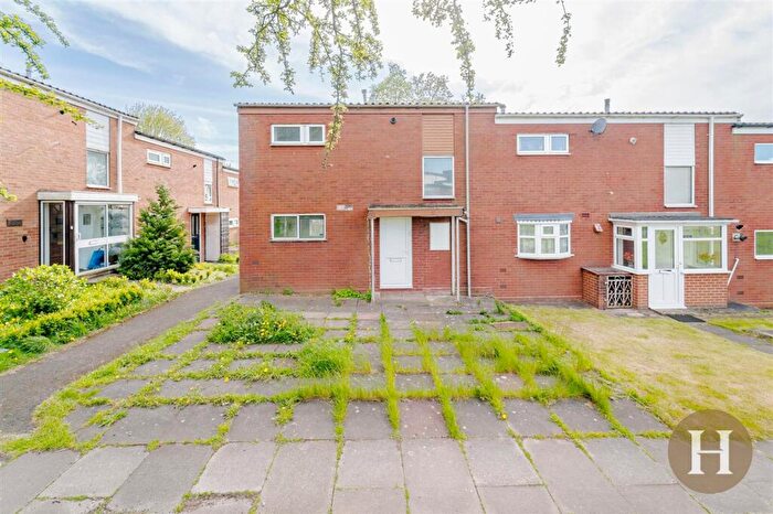 2 Bedroom Terraced House For Sale In Wolverhampton Road, Oldbury, B68