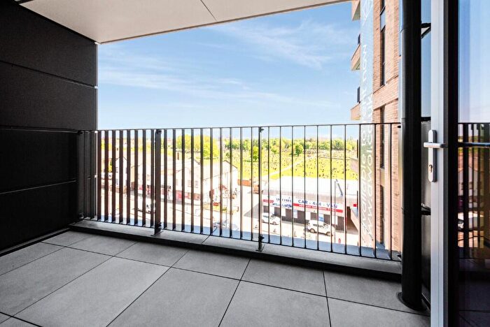 Studio To Rent In Mitre Yard, Scrubs Lane, London, NW10