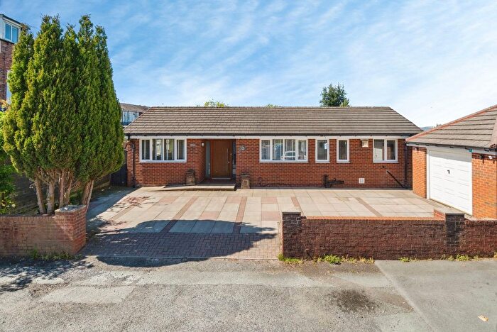 4 Bedroom Detached House For Sale In Lindley Street, Bolton, Lancashire, BL4