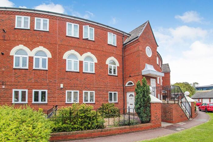 2 Bedroom Maisonette To Rent In Duckmill Crescent, Chethams, Bedford, MK42