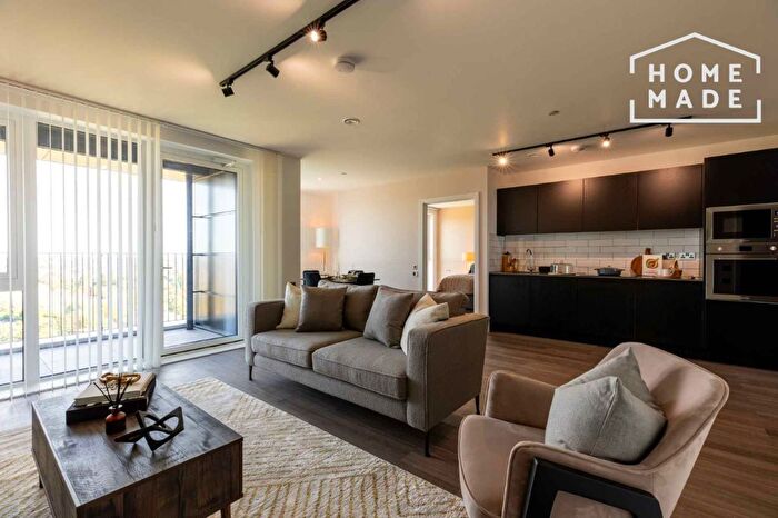 1 Bedroom Flat To Rent In Scrubs Lane, London, NW10