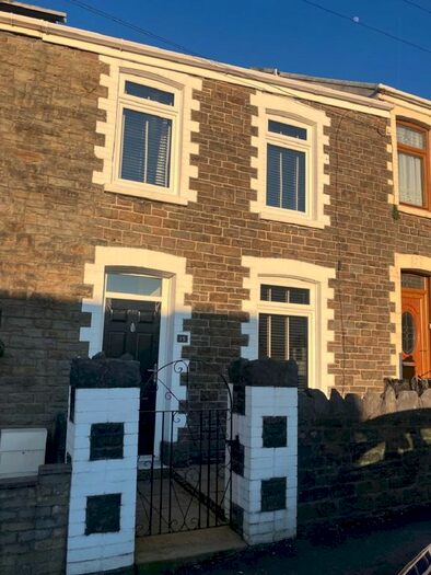 3 Bedroom Property To Rent In School Road, Neath, Neath Port Talbot., SA11