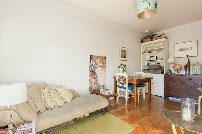1 Bedroom Flat To Rent In Broadlands, North Hill, London, N6