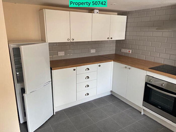 2 Bedroom Apartment To Rent In Station Road, Cardigan, SA43
