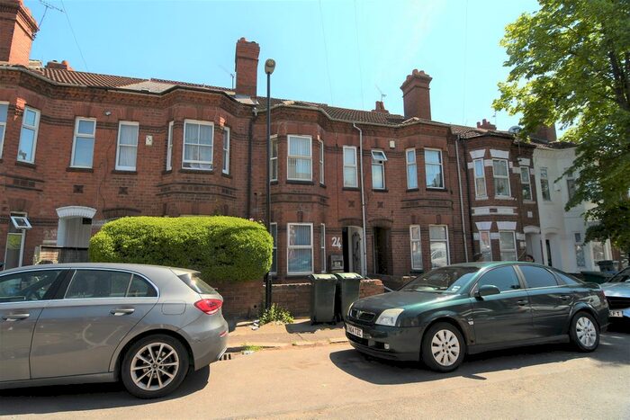 3 Bedroom Flat To Rent In Wren Street, Stoke, Coventry, CV2