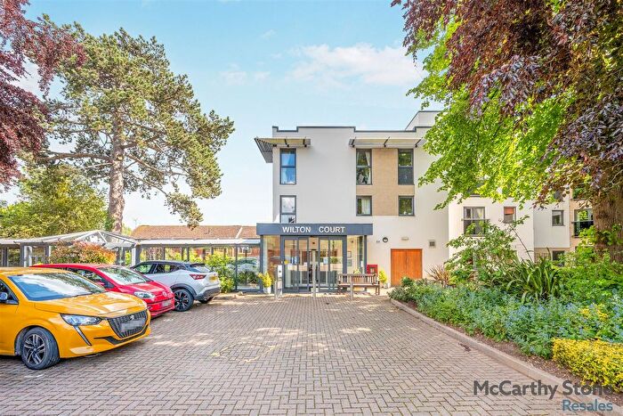 1 Bedroom Flat For Sale In Wilton Court, Southbank Road, Kenilworth, CV8