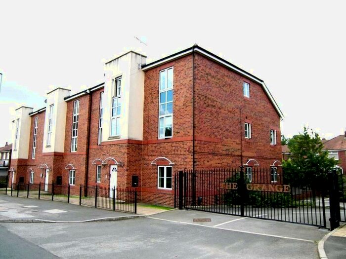 2 Bedroom Apartment To Rent In The Grange, Stanningley Road, Armley, Leeds, LS12