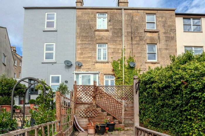 2 Bedroom Terraced House To Rent In Chilton Road, Bath, Somerset, BA1
