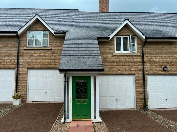 2 Bedroom Apartment To Rent In Spruce Avenue, Lancaster, LA1