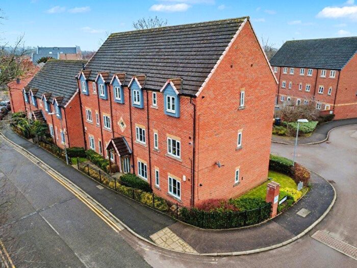 2 Bedroom Flat To Rent In Nether Street, Beeston, Nottingham, NG9