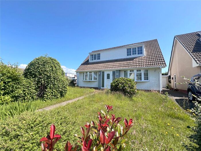 3 Bedroom Bungalow For Sale In Elm Park, Crundale, Haverfordwest, Pembrokeshire, SA62