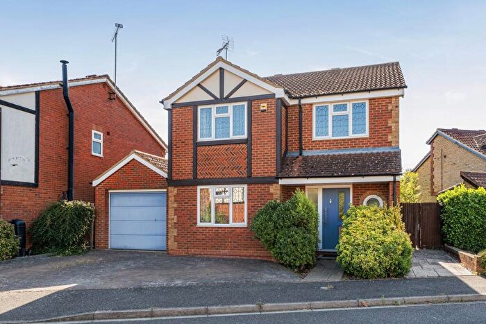 4 Bedroom Detached House For Sale In Waterloo Close, Flitwick, MK45