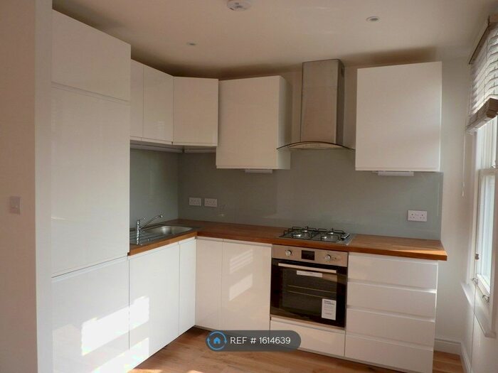 2 Bedroom Flat To Rent In Fulham, Fulham, SW6