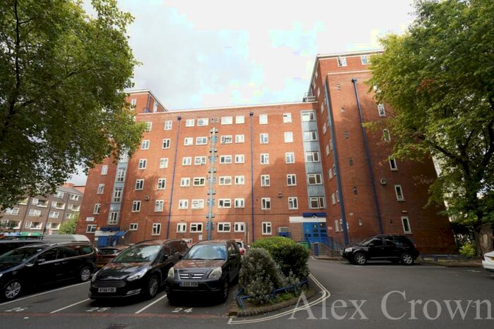 5 Bedroom Flat To Rent In Crowndale Road, Camden Town, NW1