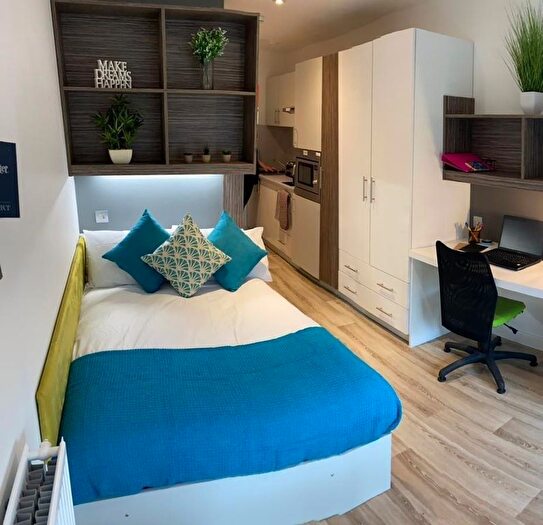 Studio To Rent In Blandford Square, Newcastle Upon Tyne, NE1