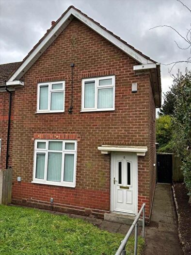 2 Bedroom End Of Terrace House To Rent In Sheen Road, Birmingham, B44