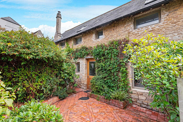 2 Bedroom Terraced House For Sale In Gallery Lane, Oundle, Peterborough, PE8