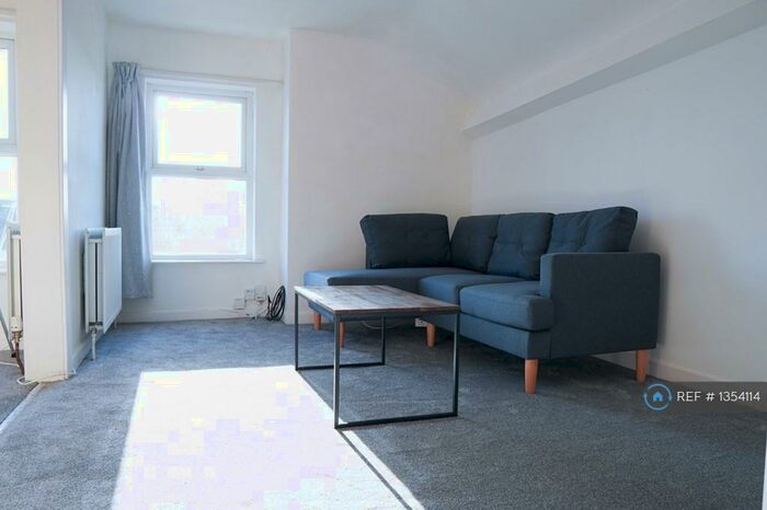 1 Bedroom Flat To Rent In Worcester Avenue, Clubmoor, Liverpool, L13