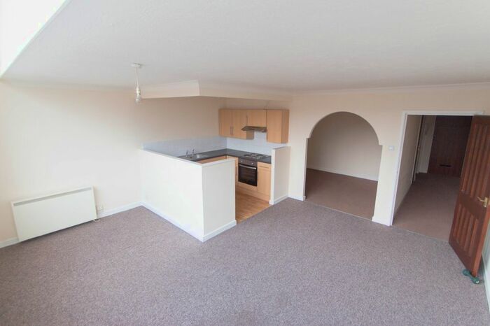 1 Bedroom Flat To Rent In Warrior Hse Southchurch Road, Essex, SS1
