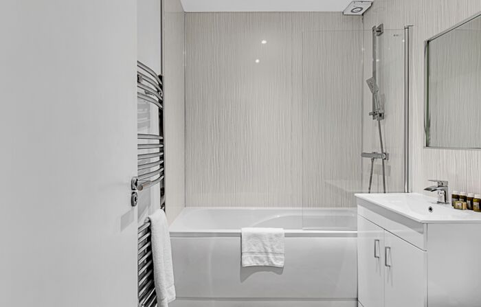 2 Bedroom House To Rent In Saint Johns Hill, London, London, SW11