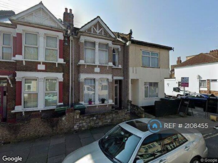 Studio To Rent In Seymour Avenue, Tottenham, N17