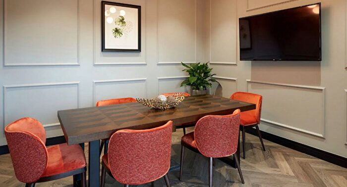 2 Bedroom Flat To Rent In The Green Quarter, London, UB1