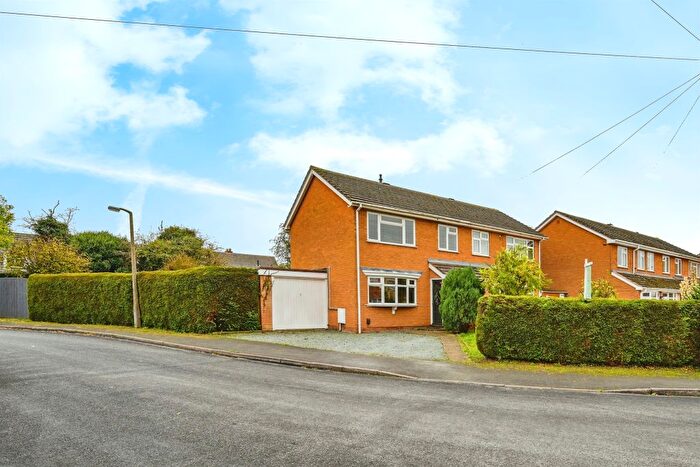 3 Bedroom Semi-Detached House For Sale In Neal Croft, Whittington, Lichfield, WS14