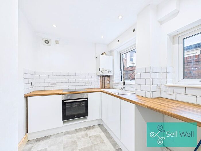 2 Bedroom Terraced House For Sale In Jones Street, Salford, M6