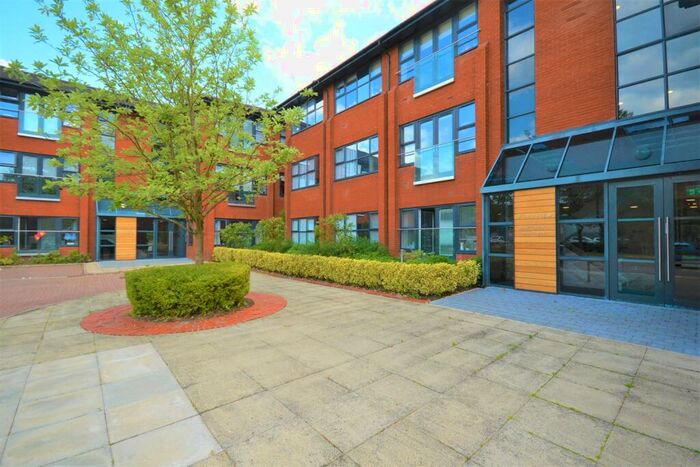 2 Bedroom Apartment To Rent In Woodview, First Avenue, Poynton, SK12