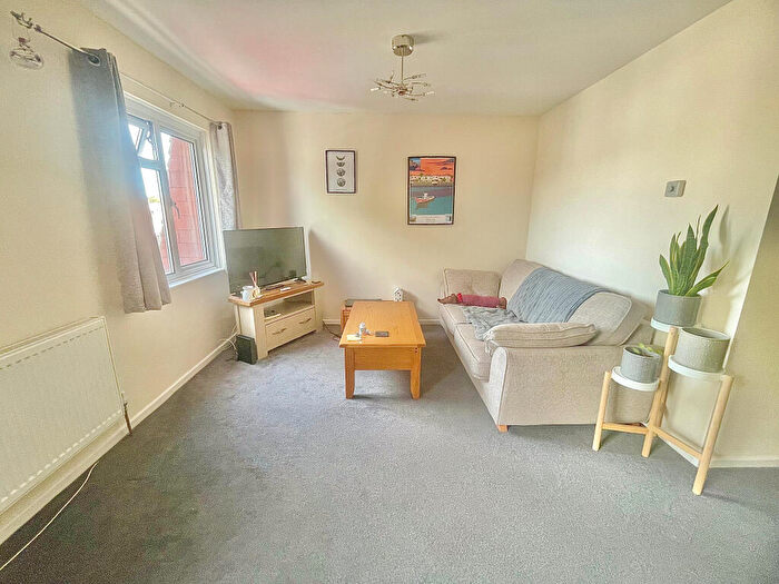 2 Bedroom Flat To Rent In Kellaway Avenue, Golden Hill, Bristol, BS6