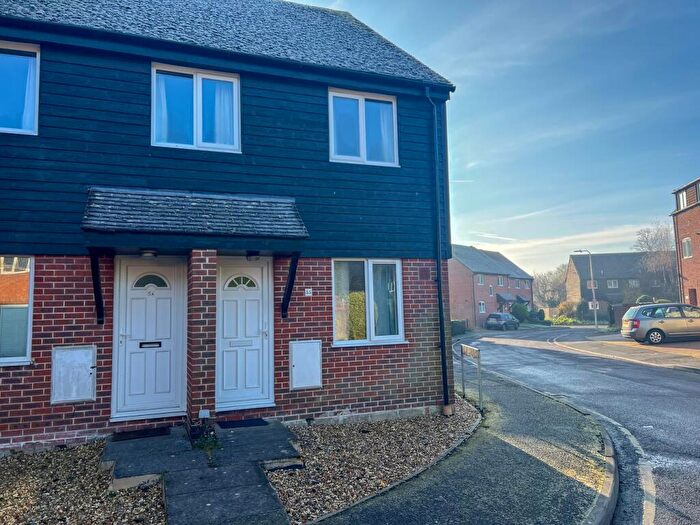 Studio To Rent In Cleveland Grove, Newbury, RG14