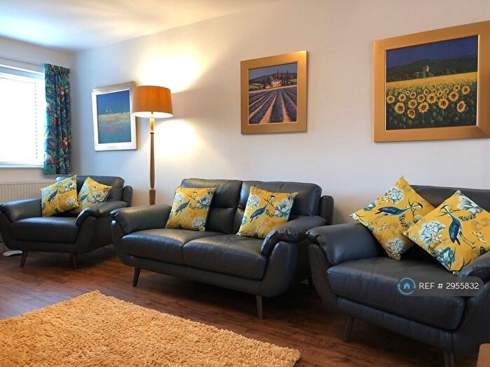 2 Bedroom Terraced House To Rent In High Street, Caister-On-Sea, NR30