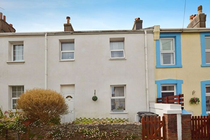 3 Bedroom Terraced House For Sale In Warbro Road, Torquay, Devon, TQ1
