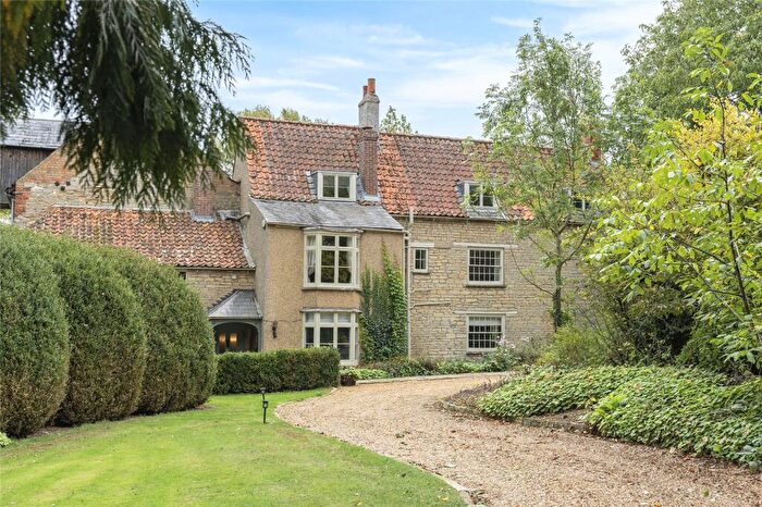 6 Bedroom Semi-Detached House For Sale In Mill Lane, Islip, Northamptonshire, NN14