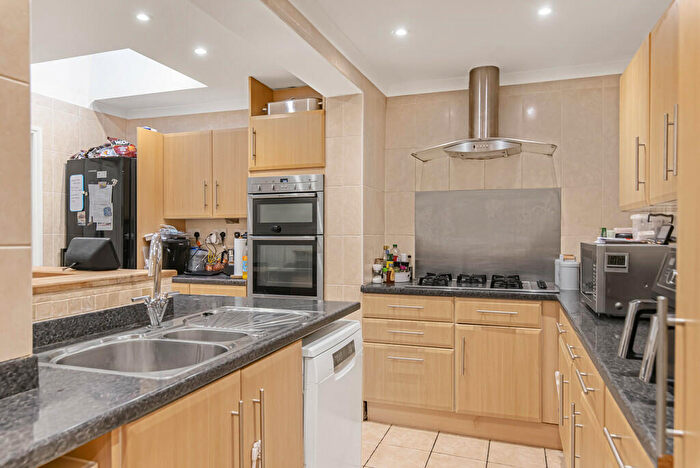 3 Bedroom Terraced House For Sale In Kingsholm Gardens, Eltham, SE9